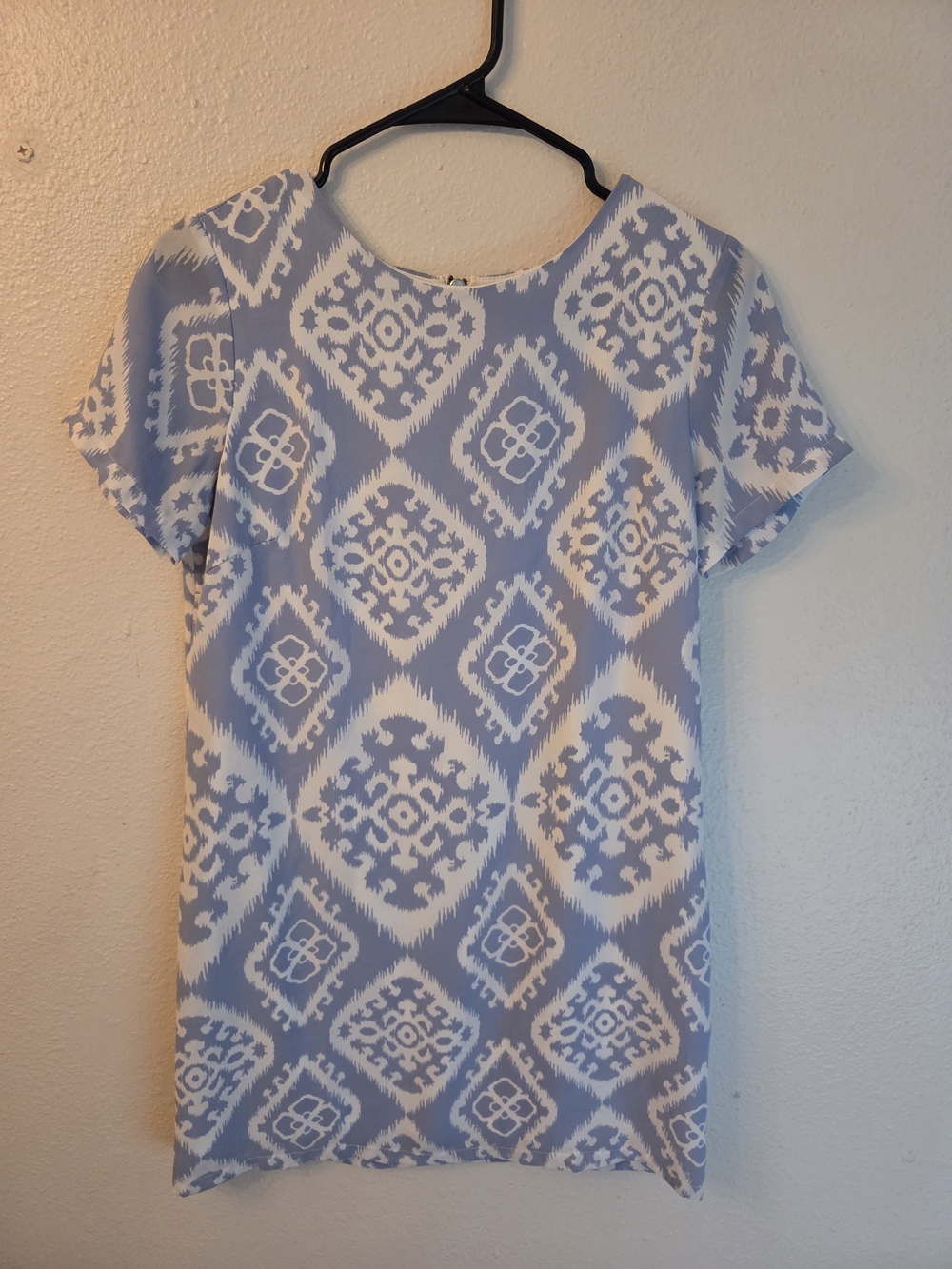 Lulus Blue & White Short Sleeve Shift Mini Dress